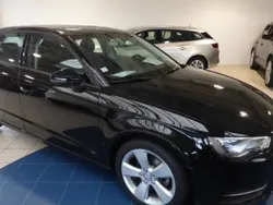 Utilisé 2015 Audi A3 Sportback Ambition Berline | 15 990 € (Prix juste)