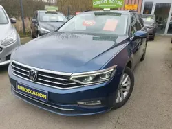 Bleu Utilisé 2020 VW Passat Style Break | 22 900 € (Prix juste)