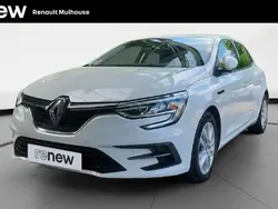 Blanc Utilisé 2023 Renault Mégane IV Evolution Berline | 18 499 € (Prix juste)