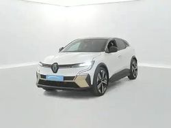 Noir Utilisé 2022 Renault Mégane Iconic Berline | 24 300 € (Prix juste)