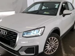 Blanc Utilisé 2020 Audi Q2 Business SUV | 19 990 € (Prix juste)