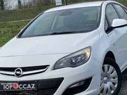 Utilisé 2017 Opel Astra Innovation Berline | 9 990 € (Super prix)