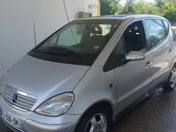 Gris Utilisé 2005 Mercedes A170 Avantgarde Monospace | 2 350 €