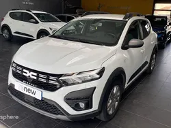 Blanc Utilisé 2023 Dacia Sandero Expression Citadine | 15 999 € (Prix juste)