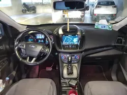 Blanc Utilisé 2017 Ford Kuga S SUV | 10 500 € (Prix juste)