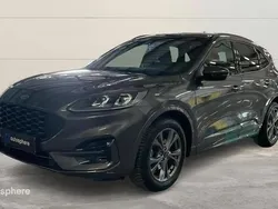Gris Utilisé 2023 Ford Kuga ST-Line SUV | 26 990 € (Prix juste)