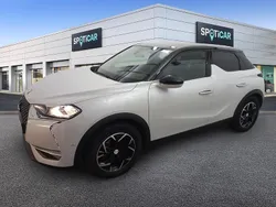 Blanc Utilisé 2021 DS Automobiles DS3 Crossback E-Tense Connected Chic SUV | 16 489 €
