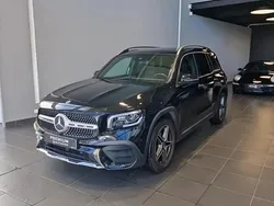 Noir Utilisé 2021 Mercedes GLB200 AMG line SUV | 38 990 € (Prix juste)