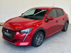 Rouge Utilisé 2020 Peugeot e-208 Allure Citadine | 13 490 €