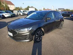 Utilisé 2022 Ford Focus Style Berline | 18 999 € (Prix juste)