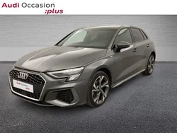 Gris Utilisé 2023 Audi A3 Sportback S-Line Berline | 31 932 € (Prix juste)