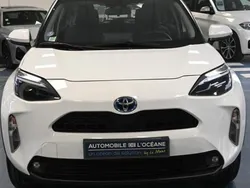 Blanc Utilisé 2023 Toyota Yaris Hybrid Business Edition Citadine | 19 259 € (Prix juste)