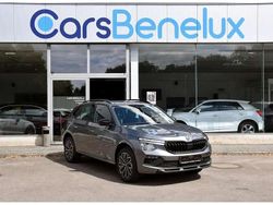 Gris Nouvelle 2025 Skoda Kamiq Selection SUV | 26 923 € (Prix juste)