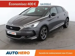 Gris Utilisé 2016 Citroën DS5 Sport Chic Citadine | 14 290 € (Prix juste)