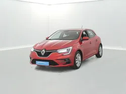 Rouge Utilisé 2022 Renault Mégane IV Business Berline | 17 990 € (Prix juste)