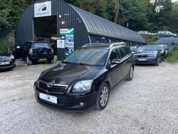 Noir Utilisé 2008 Toyota Avensis Break | 4 000 €