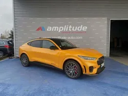 Orange Utilisé 2022 Ford Mustang Mach-E GT Extended Range SUV | 54 900 €