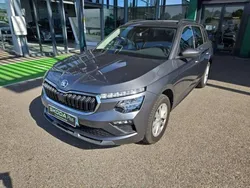 Gris Utilisé 2024 Skoda Kamiq Selection SUV | 23 878 € (Prix juste)