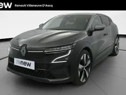Noir Utilisé 2022 Renault Mégane Techno Berline | 23 399 € (Prix juste)
