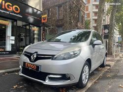 Gris Utilisé 2012 Renault Scénic III Dynamique Monospace | 7 490 € (Bon prix)