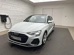 Blanc glacier métallisé Utilisé 2025 Audi A3 S-Line | 39 990 € (Prix assez cher)