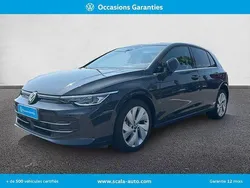 Gris Utilisé 2024 VW Golf VIII Style | 36 990 € (Prix assez cher)