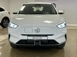 Utilisé 2022 MG ZS Luxury Berline | 20 990 € (Prix juste)