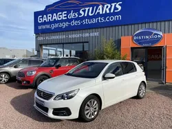 Blanc Utilisé 2017 Peugeot 308 Allure Berline | 14 780 €