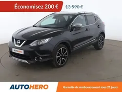 Noir Utilisé 2015 Nissan Qashqai Tekna SUV | 13 390 € (Prix juste)