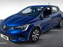 Bleu Utilisé 2023 Renault Clio V Equilibre Berline | 15 477 € (Prix juste)