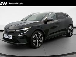 Noir Utilisé 2023 Renault Mégane Techno Berline | 26 690 € (Prix juste)