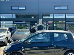 Noir Utilisé 2011 Renault Twingo Authentique Citadine | 4 990 € (Prix juste)