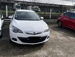 Utilisé 2012 Opel Astra GTC Sport Berline | 6 700 €