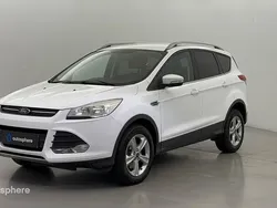 Blanc Utilisé 2015 Ford Kuga Titanium SUV | 12 299 € (Prix juste)
