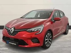 Utilisé 2022 Renault Clio V Intens Berline | 15 990 € (Prix juste)