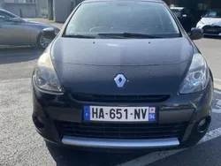 Utilisé 2010 Renault Clio III Exception Citadine | 6 690 € (Prix cher)