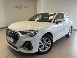 Blanc glacier métallisé Utilisé 2023 Audi Q3 S-Line SUV | 33 067 €