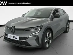 Gris Utilisé 2022 Renault Mégane Equilibre Berline | 17 499 € (Prix juste)