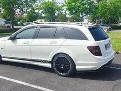 Blanc Utilisé 2011 Mercedes C220 AMG Break | 12 900 €