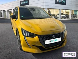 Jaune Utilisé 2021 Peugeot 208 GT Citadine | 14 990 € (Prix juste)