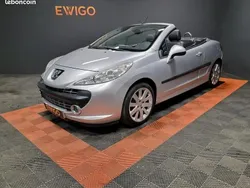 Gris Utilisé 2007 Peugeot 207 Cabriolet | 5 190 € (Prix juste)
