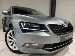 Gris Utilisé 2016 Skoda Superb Break | 12 900 € (Prix juste)