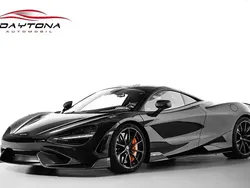 McLaren 765LT