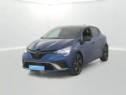 Bleu fonce Occasion 2023 Renault Clio V Berline | 20 990 € (Prix assez cher)