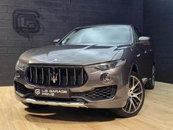 Gris Utilisé 2017 Maserati Levante GranLusso SUV | 28 980 €