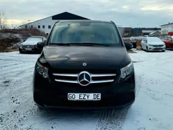 Utilisé 2022 Mercedes V220 Monospace | 58 599 € (Prix juste)