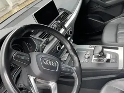 Noir Utilisé 2017 Audi Q5 Design SUV | 22 000 € (Prix juste)