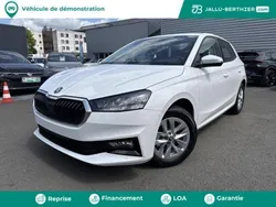 Blanc Nouvelle 2025 Skoda Fabia Selection | 19 480 € (Prix juste)