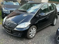 Noir Utilisé 2010 Mercedes A160 Classic Berline | 3 999 € (Bon prix)
