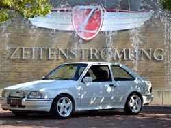 Blanc Occasion 1988 Ford Escort RS Berline | 33 500 €